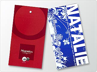 Бирка для одежды. Картонные бирки, этикетки, ярлыки на одежду